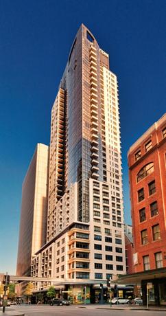 Photo: Meriton Suites Pitt Street Photo: Meriton Suites Pitt Street