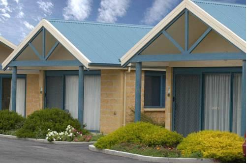 Photo: Summers Rest Units Photo: Summers Rest Units