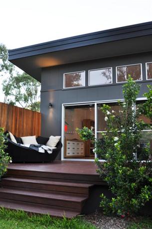 Photo: Deja Vu Estate Photo: Deja Vu Estate