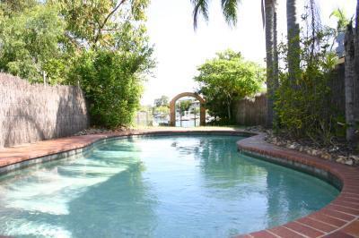 Photo: Noosa Terrace & Belmondos Waterfront Resort Photo: Noosa Terrace & Belmondos Waterfront Resort