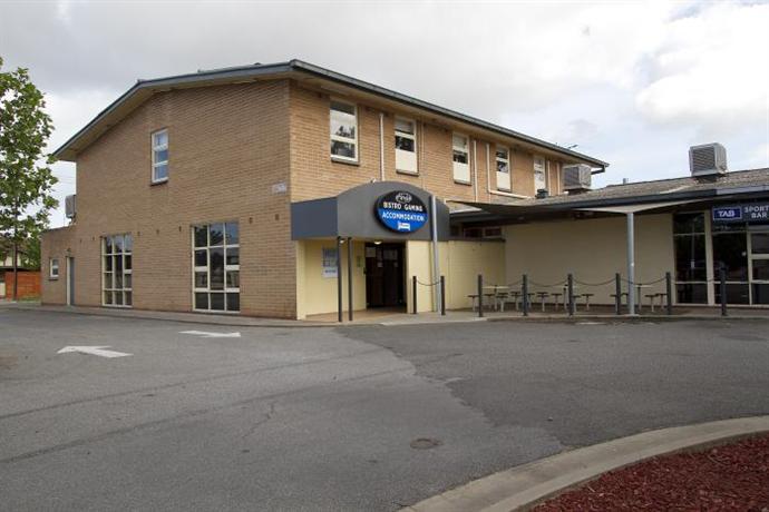 Photo: Hendon Hotel Photo: Hendon Hotel
