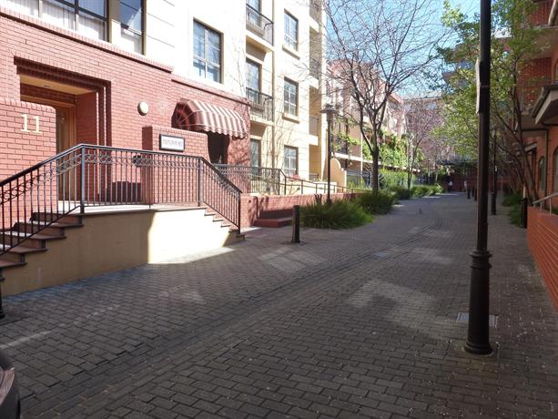 Photo: Absolute Luxury in the East End Photo: Absolute Luxury in the East End