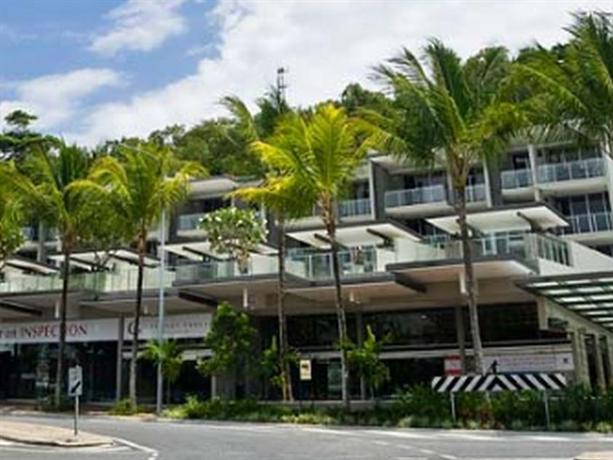 Photo: Coconut Grove Apartments Photo: Coconut Grove Apartments