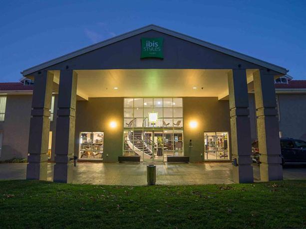 Photo: ibis Styles Canberra Photo: ibis Styles Canberra