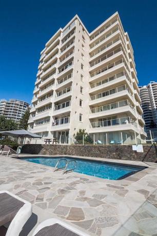 Photo: Beachfront Viscount Apartments Gold Coast Photo: Beachfront Viscount Apartments Gold Coast