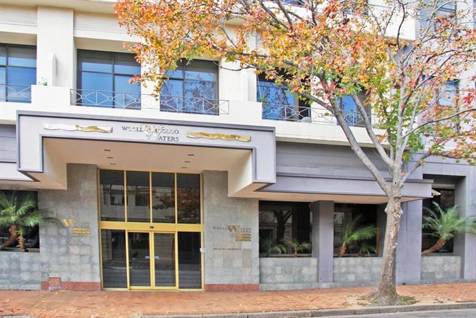 Photo: Woolloomooloo Waters Apartment Hotel Photo: Woolloomooloo Waters Apartment Hotel