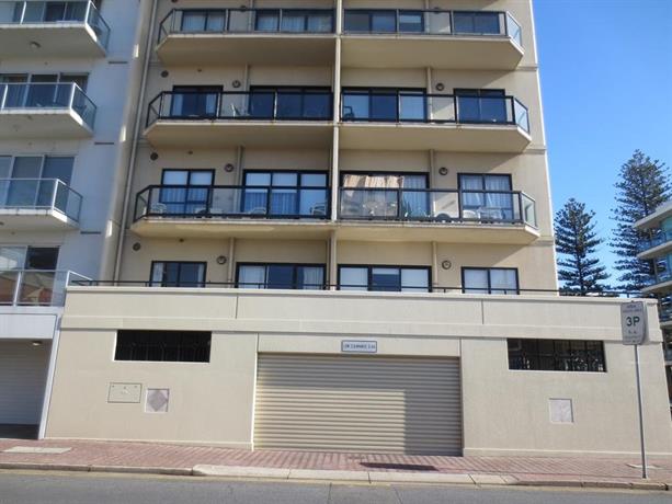 Photo: Holdfast Shores Apartments Photo: Holdfast Shores Apartments