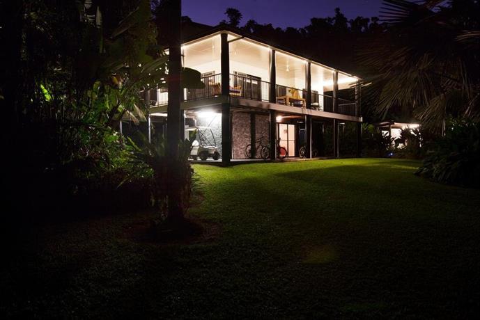 Photo: Misty Mountains Rainforest Retreat Photo: Misty Mountains Rainforest Retreat