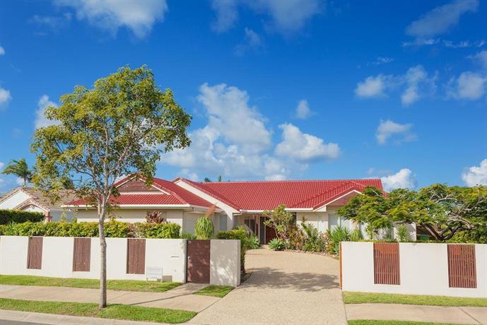 Photo: 15 Shorehaven Drive Photo: 15 Shorehaven Drive
