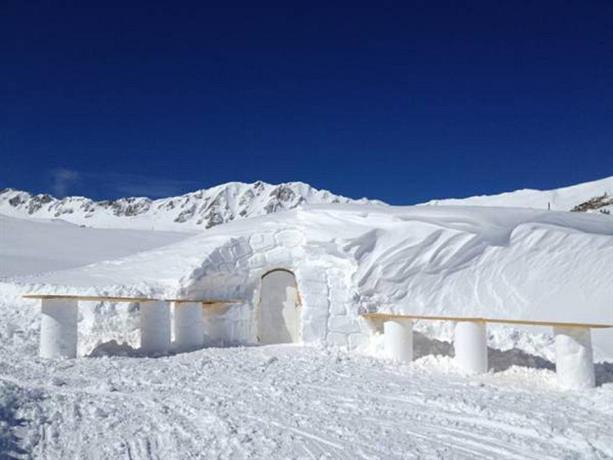 village igloo les arcs