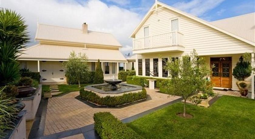 Photo: Apollo Bay Guest House Photo: Apollo Bay Guest House