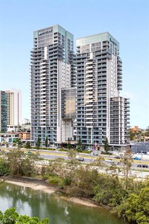 Photo: Meriton Suites Broadbeach Photo: Meriton Suites Broadbeach