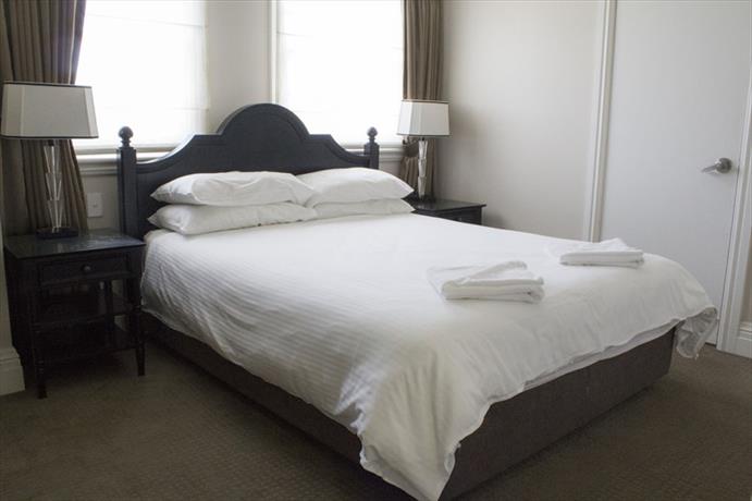 Photo: Wallacia Hotel Photo: Wallacia Hotel