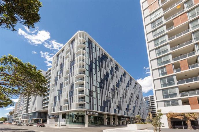 Photo: Meriton Suites Mascot Central Photo: Meriton Suites Mascot Central