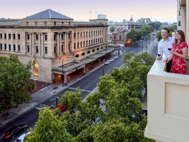 Photo: Mercure Grosvenor Hotel Adelaide Photo: Mercure Grosvenor Hotel Adelaide