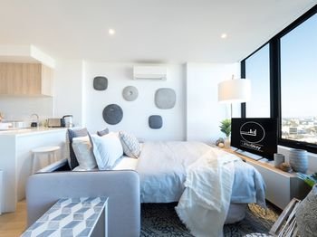 Photo: LittleStay Collection - STK St Kilda Photo: LittleStay Collection - STK St Kilda