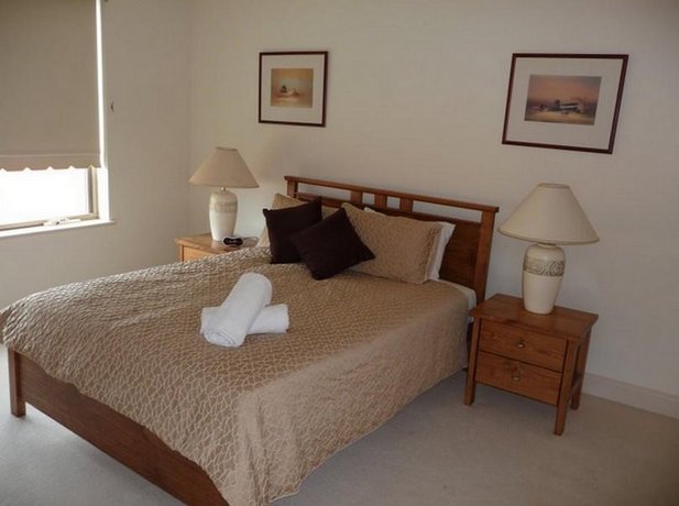 Photo: East End Luxury Apartment Photo: East End Luxury Apartment