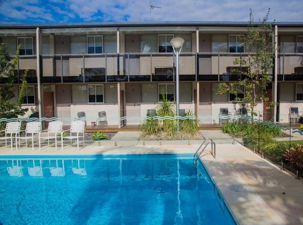 Photo: Caloundra Motel Golden Beach Tavern Photo: Caloundra Motel Golden Beach Tavern