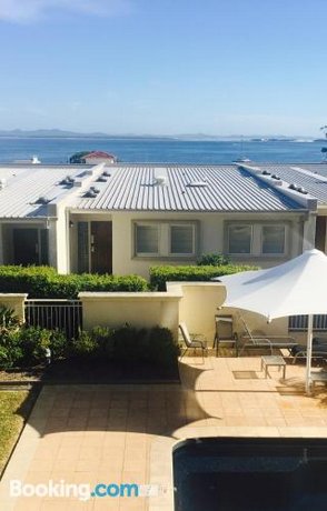 Photo: Seaspray Villa 5 Photo: Seaspray Villa 5