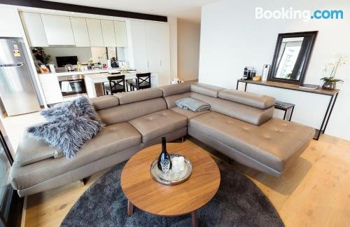 Photo: Luxury & Cosy 3 beds 2 baths 1 cp apt in heart of Mel Photo: Luxury & Cosy 3 beds 2 baths 1 cp apt in heart of Mel