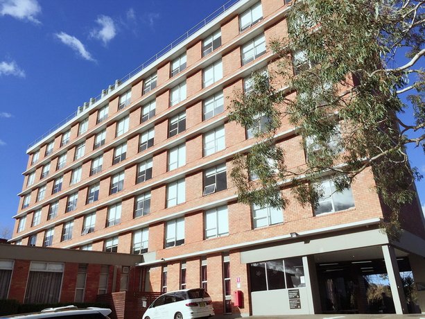 Photo: Royal Pacific Hotel Photo: Royal Pacific Hotel
