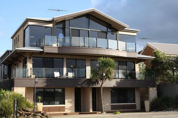 Photo: On The Esplanade Apartments Photo: On The Esplanade Apartments