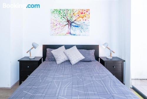 Photo: CZ08 - Spacious Apt close to Airport and CBD Photo: CZ08 - Spacious Apt close to Airport and CBD