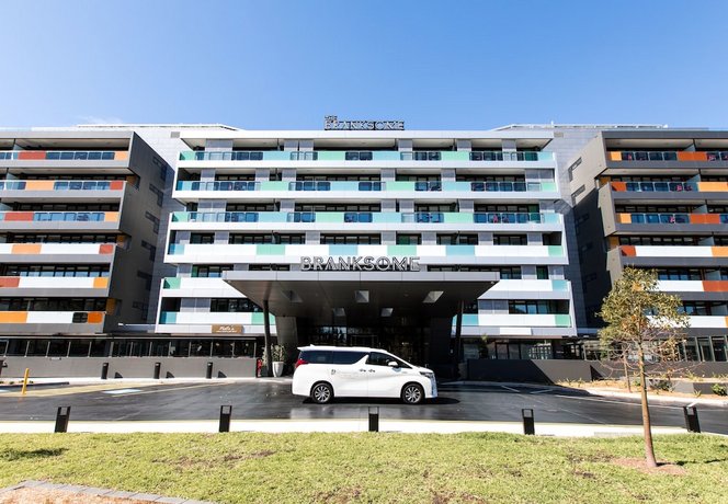 Photo: The Branksome Hotel & Residences Photo: The Branksome Hotel & Residences
