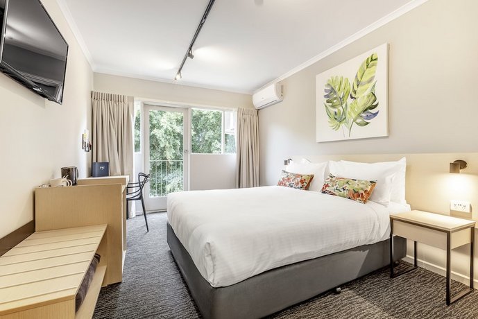 Photo: Findon Hotel Photo: Findon Hotel