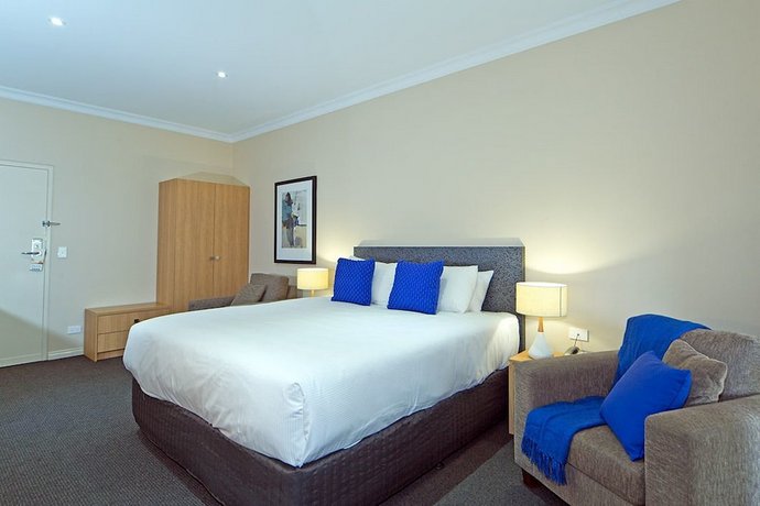 Photo: Comfort Inn & Suites Sombrero Photo: Comfort Inn & Suites Sombrero