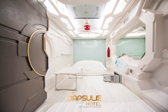 Photo: The Capsule Hotel Photo: The Capsule Hotel
