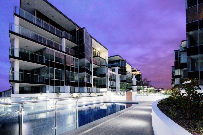 Photo: Accommodate Canberra - Lakefront Photo: Accommodate Canberra - Lakefront