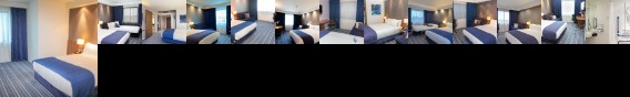Holiday Inn Express London-Heathrow T5 Holiday Inn Express London-Heathrow T5