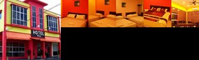 Wau Hotel & Cafe