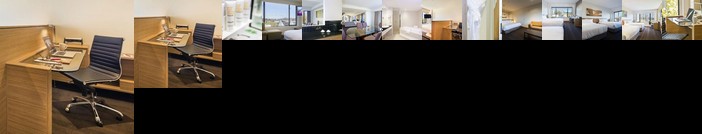 Crowne Plaza Hotel Canberra