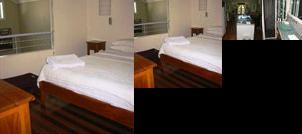 Boathouse Apartments Port Douglas