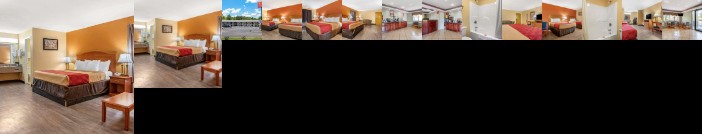 Econo Lodge Inn & Suites Evergreen