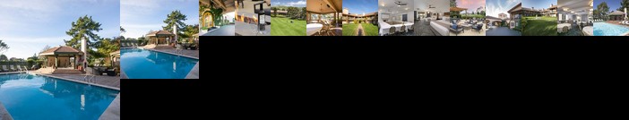 Half Moon Bay Lodge