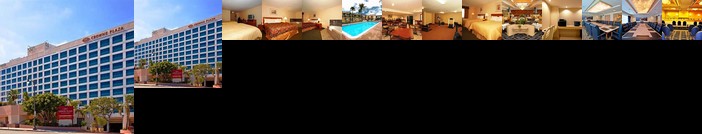 Crowne Plaza Los Angeles Harbor Hotel