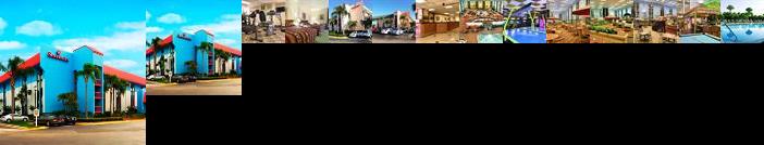 Ramada Maingate West