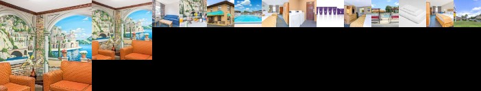 Record Parkside Inn and Suites