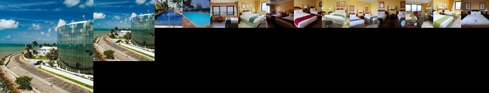 Radisson Fort George Hotel and Marina