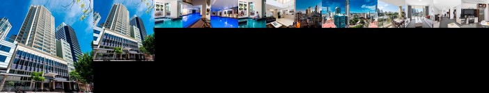 Oaks Lexicon Apartment Hotel