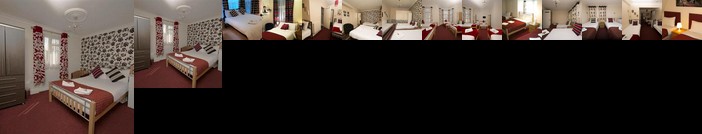 Golden Strand Hotel London