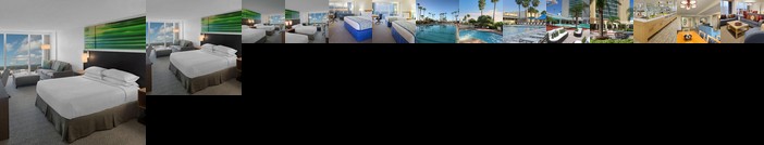 Doubletree Hotel at the Entrance to Universal Orlando