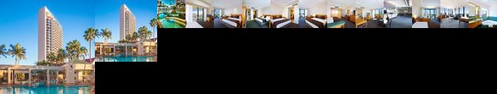 Crowne Plaza Hotel Gold Tower Surfers Paradise