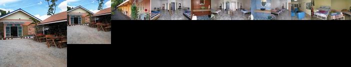 Bobbys Apartment and Jungle Tours