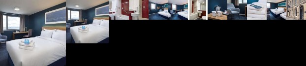 Travelodge Edinburgh Central Waterloo Place Hotel