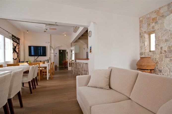 Manto Hotel