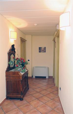 Hotel Urbano V